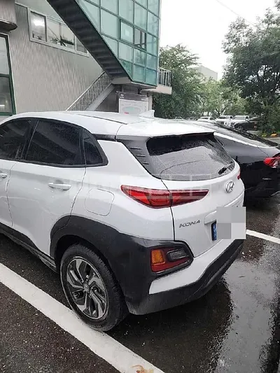 Photo 1 of 9: 2020 Hyundai Kona Hybrid, VIN KMHK381EGLU046876 — Korean insurance auction