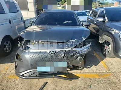 Photo 1 of 27: 2020 Hyundai Kona Electric, VIN KMHK381GFLU120501 — Korean insurance auction