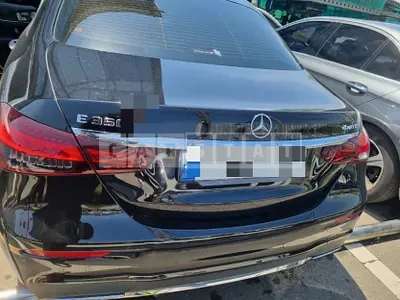 Photo 1 of 12: 2022 Mercedes-Benz E350 4Matic, VIN W1KZF8GB8NB048858 — Korean insurance auction