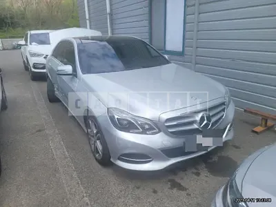 Photo 1 of 17: 2016 Mercedes-Benz E250 BlueTec 4Matic, VIN WDDHF9HB9GB308834 — Korean insurance auction