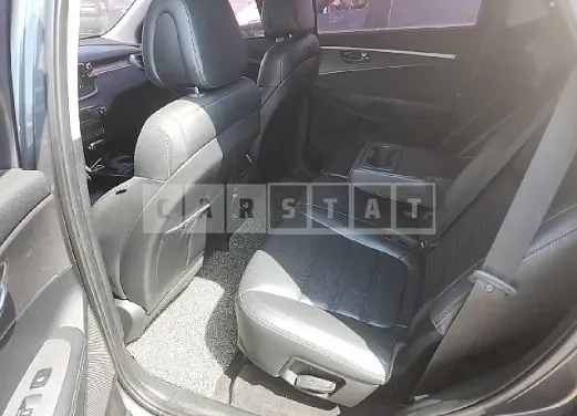 Photo 2 of 11: 2016 Kia Sorento, VIN KNAPS81ABGA155762 — Korean insurance auction