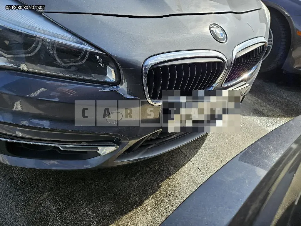 Photo 2 of 39: 2015 BMW Active Tourer — Korean insurance auction