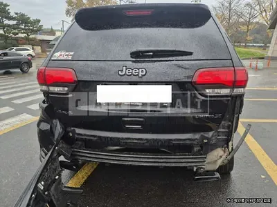 Photo 1 of 12: 2020 Jeep Straw Grand Cherokee — Korean insurance auction
