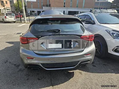 Photo 1 of 22: 2017 Infiniti Q30 — Korean insurance auction