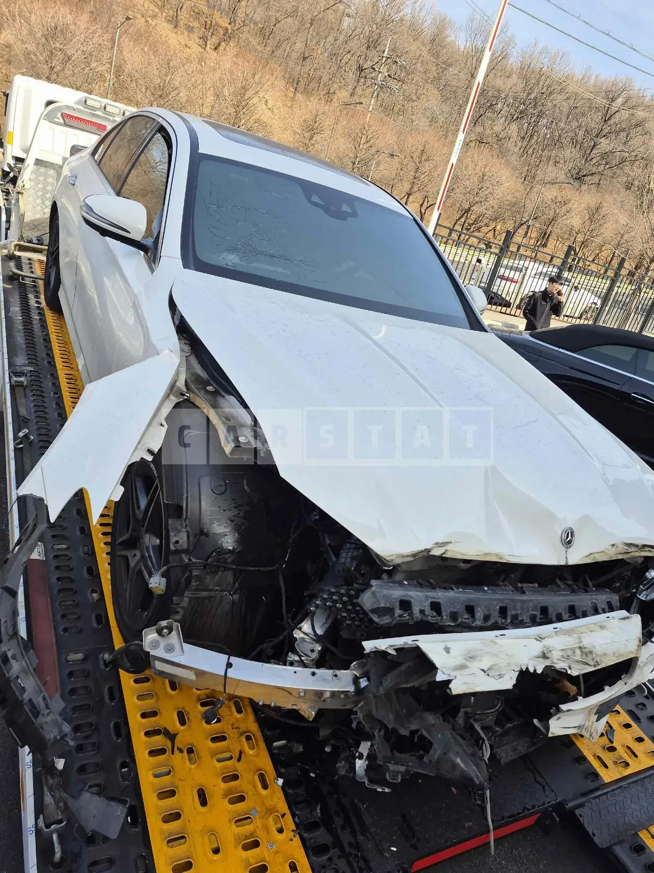 Photo 2 of 14: 2023 Mercedes-Benz E250, VIN W1KZF4FB8PB154286 — Korean insurance auction