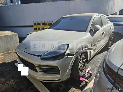 Photo 1 of 12: 2022 Porsche Cayenne Coupe (5-Seater) — Korean insurance auction