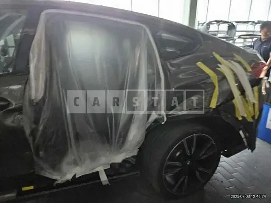 Photo 2 of 50: 2024 BMW X6 M60i xDrive — Korean insurance auction