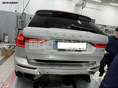 Photo 1 of 25: 2024 Volvo XC60 B5 AWD — Korean insurance auction