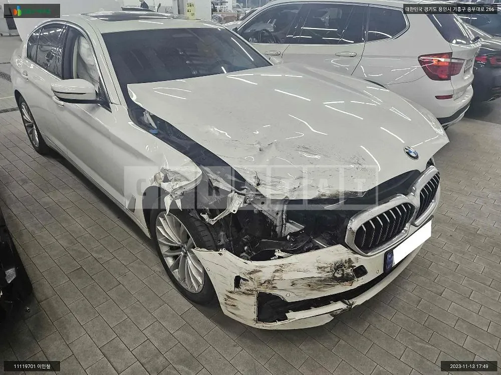 Photo 2 of 14: 2021 BMW 530e, VIN WBA51AG03MCH09377 — Korean insurance auction