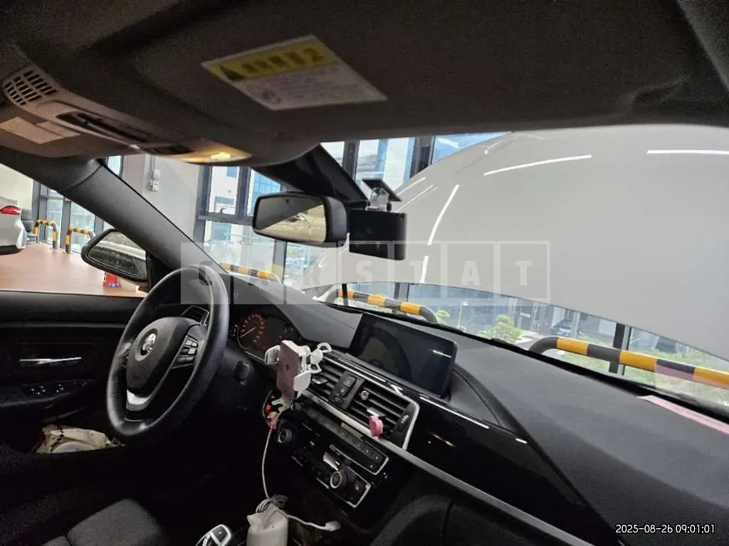 Photo 2 of 25: 2019 BMW 420i Gran Coupe — Korean insurance auction