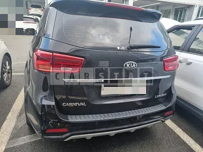 Photo 1 of 13: 2019 Kia Carnivals, VIN KNAME81ABKS593799 — Korean insurance auction