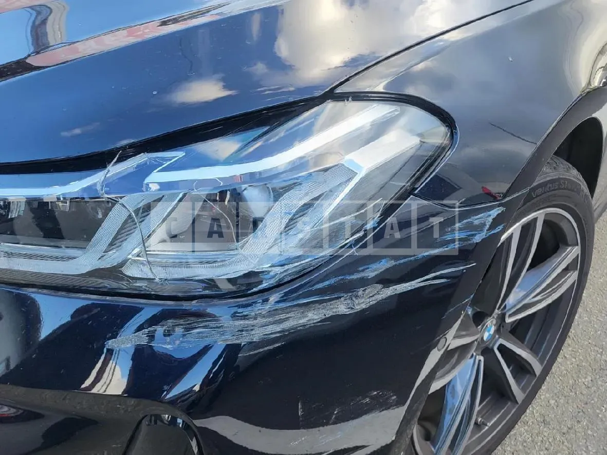 Photo 2 of 3: 2023 BMW (parts) 620d xDrive Headlights — Korean insurance auction