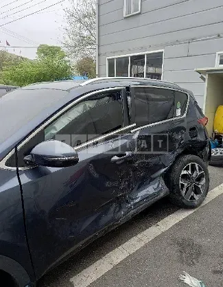 Photo 2 of 13: 2019 Kia Sportage, VIN KNAPN813BKK615725 — Korean insurance auction