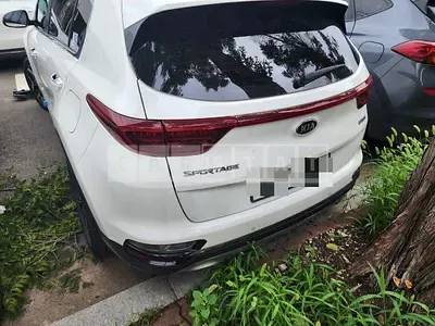 Photo 1 of 29: 2018 Kia Sportage 1.6, VIN KNAPL812GKK565456 — Korean insurance auction