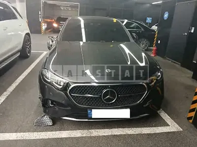 Photo 1 of 11: 2024 Mercedes-Benz E 200 — Korean insurance auction