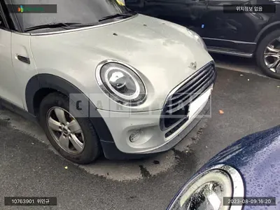 Photo 1 of 21: 2019 MINI Cooper (5), VIN WMWXU1103K2H35604 — Korean insurance auction