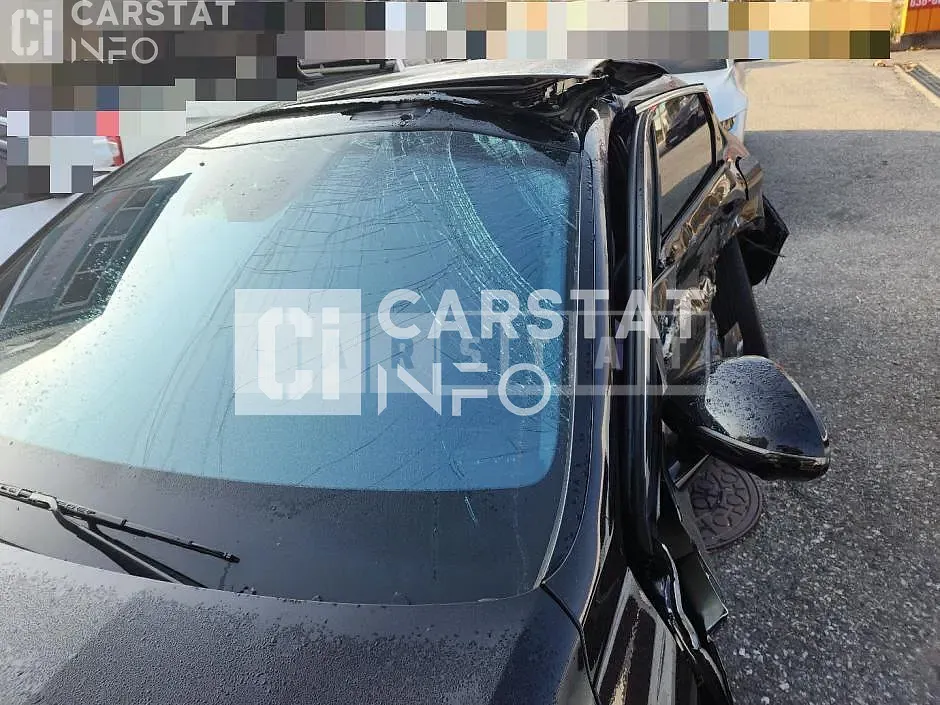 Photo 2 of 13: 2021 Kia K5 — Korean insurance auction