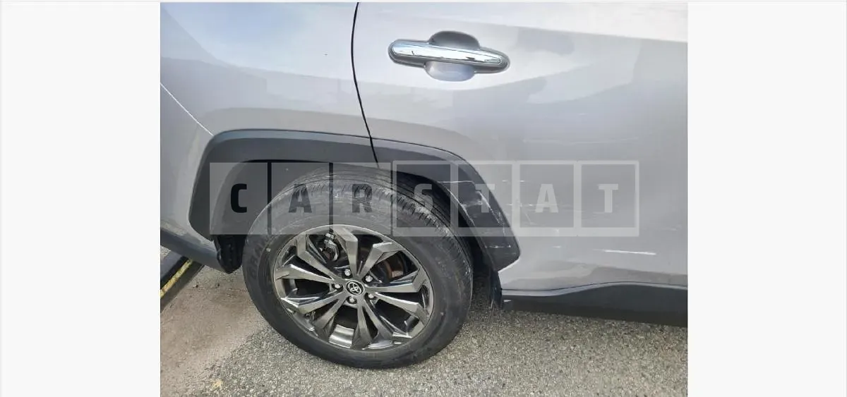 Photo 2 of 2: 2022 Toyota (이륜)토요타 RAV4 하이브리드 휠 — Korean insurance auction