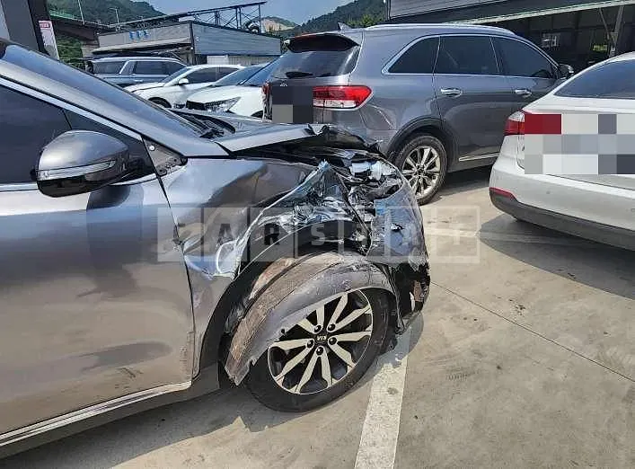 Photo 2 of 11: 2016 Kia Sportage — Korean insurance auction