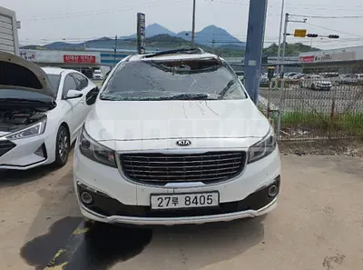 Photo 1 of 16: 2017 Kia Carnival — Korean insurance auction