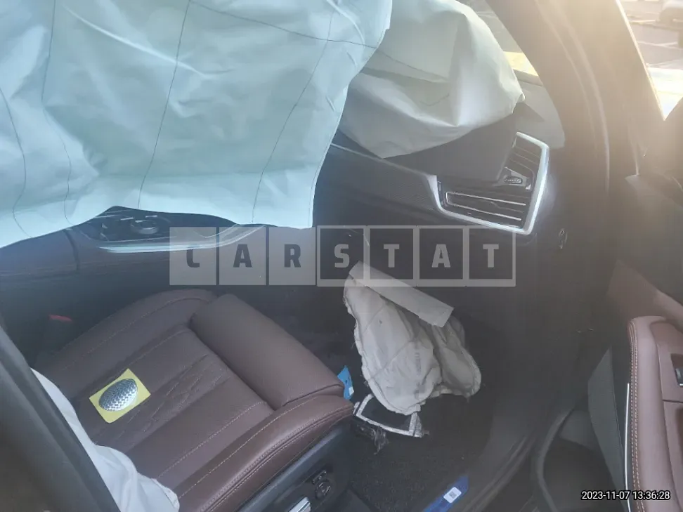 Photo 2 of 17: 2023 BMW X5 xDrive30d, VIN WBAJU8107P9P11588 — Korean insurance auction