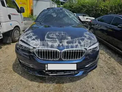 Photo 1 of 9: 2020 BMW 520i Luxury, VIN WBAJK9102LCD68054 — Korean insurance auction