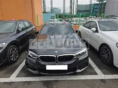 Photo 1 of 7: 2020 BMW 520i M Sport Package — Korean insurance auction