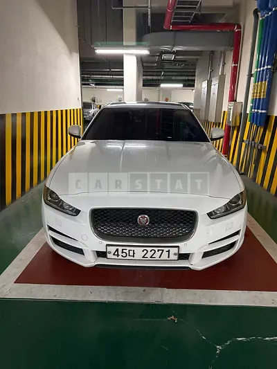 Photo 1 of 5: 2026 Jaguar XE 2.0 20d — Korean insurance auction