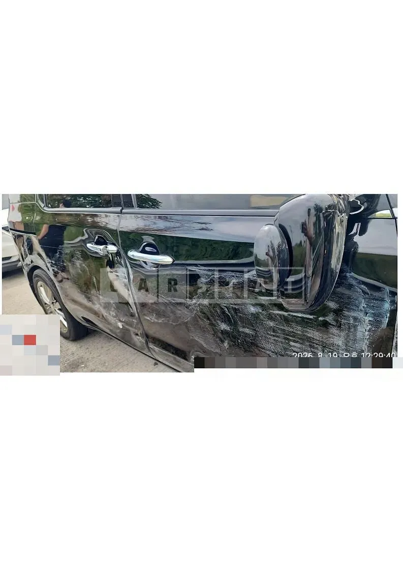 Photo 2 of 15: 2018 Kia Carnivals — Korean insurance auction
