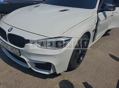 Photo 1 of 9: 2018 BMW 330i, VIN WBA8B9102HA193691 — Korean insurance auction