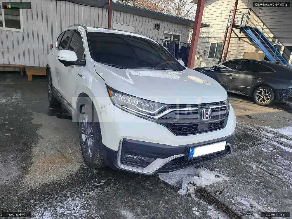 Photo 2 of 13: 2022 Honda CR-V Hybrid 4WD, VIN 5J6RT6H90NL520013 — Korean insurance auction