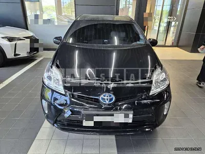 Photo 1 of 15: 2015 Toyota Prius Hybrid — Korean insurance auction