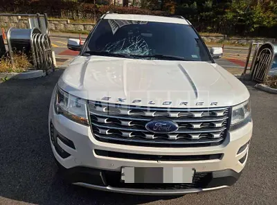 Photo 1 of 3: 2015 Ford Explorer 2.3 AWD — Korean insurance auction