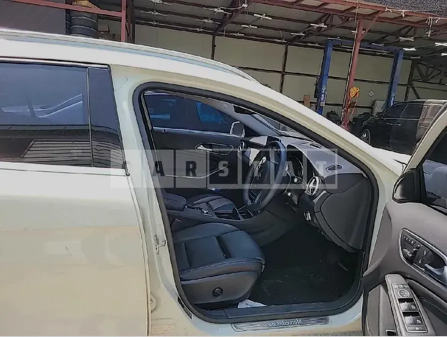 Photo 2 of 9: 2017 Mercedes-Benz GLA200d, VIN WDCTG0JB6HJ299776 — Korean insurance auction