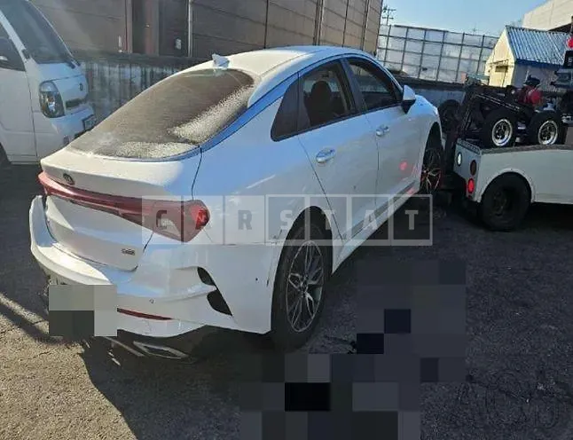 Photo 2 of 27: 2020 Kia K5 1.6, VIN KNAG1412BLA056681 — Korean insurance auction