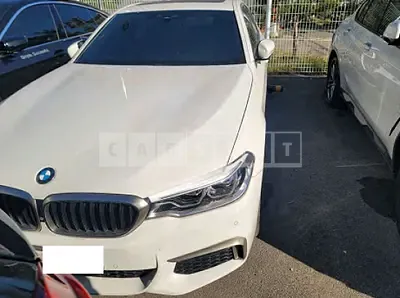 Photo 1 of 10: 2020 BMW 520d xDrive M Sport Package — Korean insurance auction