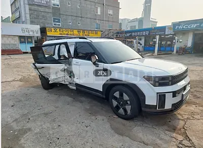 Photo 1 of 10: 2024 Hyundai Santa Fe — Korean insurance auction