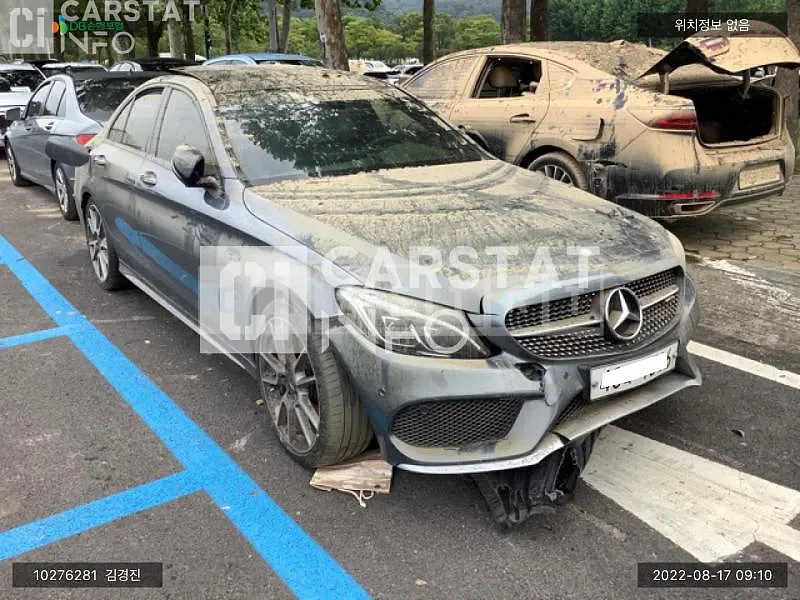 Photo 2 of 9: 2017 Mercedes-Benz C43 AMG 4Matic, VIN WDDWF6EB6HF464527 — Korean insurance auction