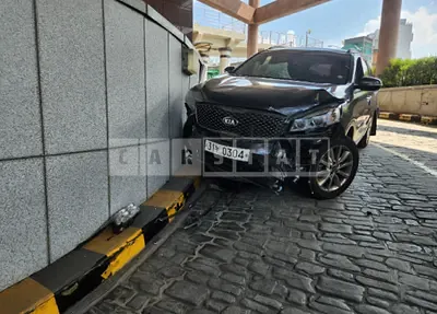 Photo 1 of 11: 2017 Kia Sorento — Korean insurance auction
