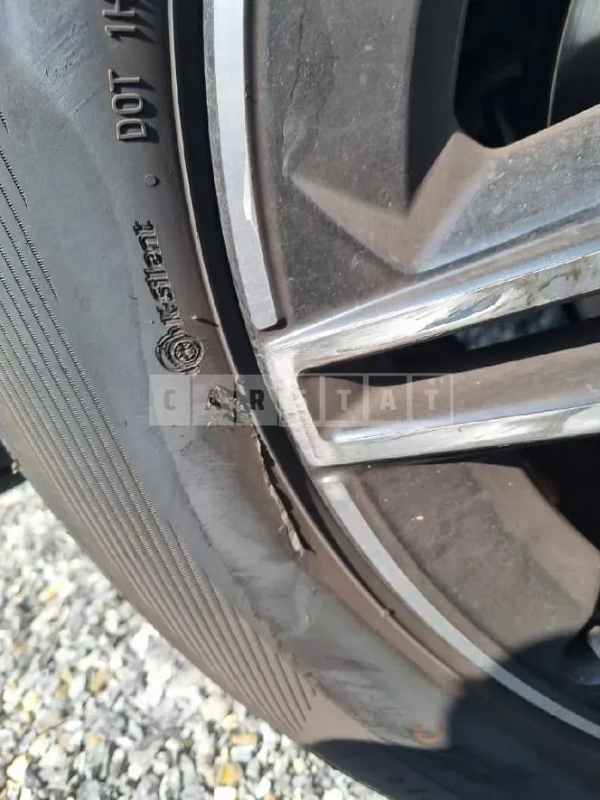 Photo 3 of 3: 2021 Mercedes-Benz (parts) GLE400 d 4Matic Wheels — Korean insurance auction