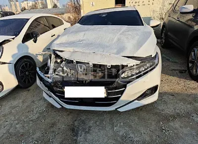 Photo 1 of 36: 2021 Honda Accord Hybrid — Korean insurance auction