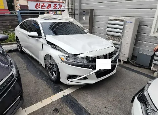 Photo 2 of 5: 2019 Honda Accord 1.5T, VIN 1HGCV1650KA511609 — Korean insurance auction
