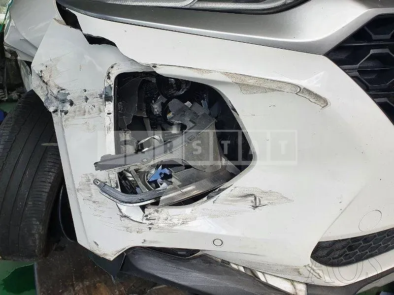 Photo 2 of 22: 2019 Hyundai Santa Fe, VIN KMHS281BBKU020005 — Korean insurance auction
