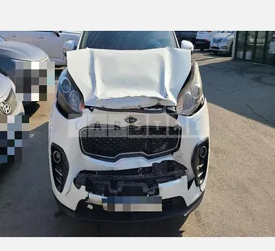 Photo 1 of 51: 2015 Kia Sportage — Korean insurance auction