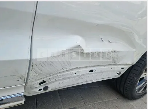 Photo 2 of 28: 2023 Volvo XC60B5 AWD — Korean insurance auction