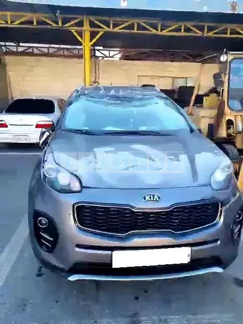 Photo 2 of 23: 2017 Kia Sportage, VIN KNAPM813DHK263958 — Korean insurance auction