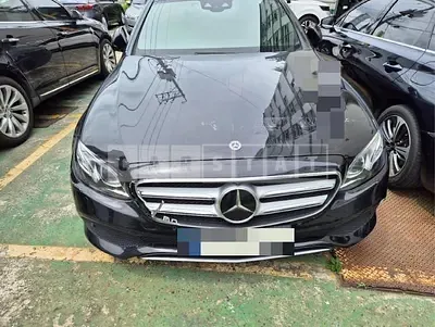 Photo 1 of 8: 2020 Mercedes-Benz E300 — Korean insurance auction