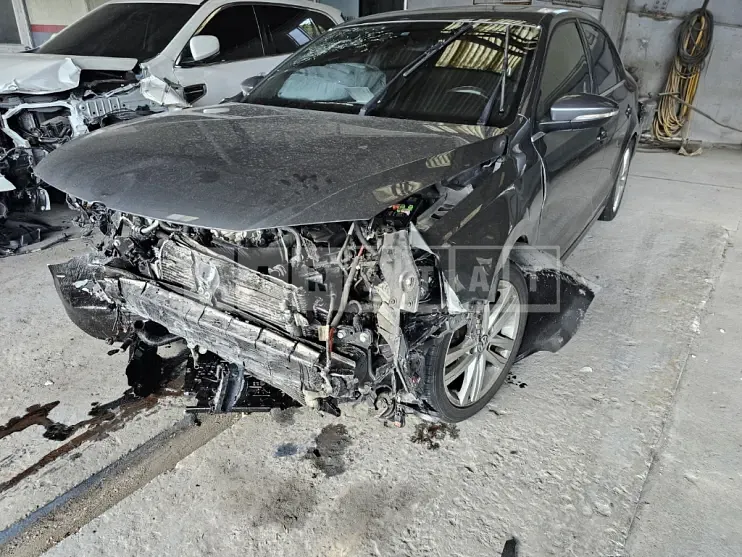 Photo 2 of 11: 2015 Volkswagen Jetta 2.0 TDI BMT Premium, VIN WVWZZZ16ZFM041786 — Korean insurance auction
