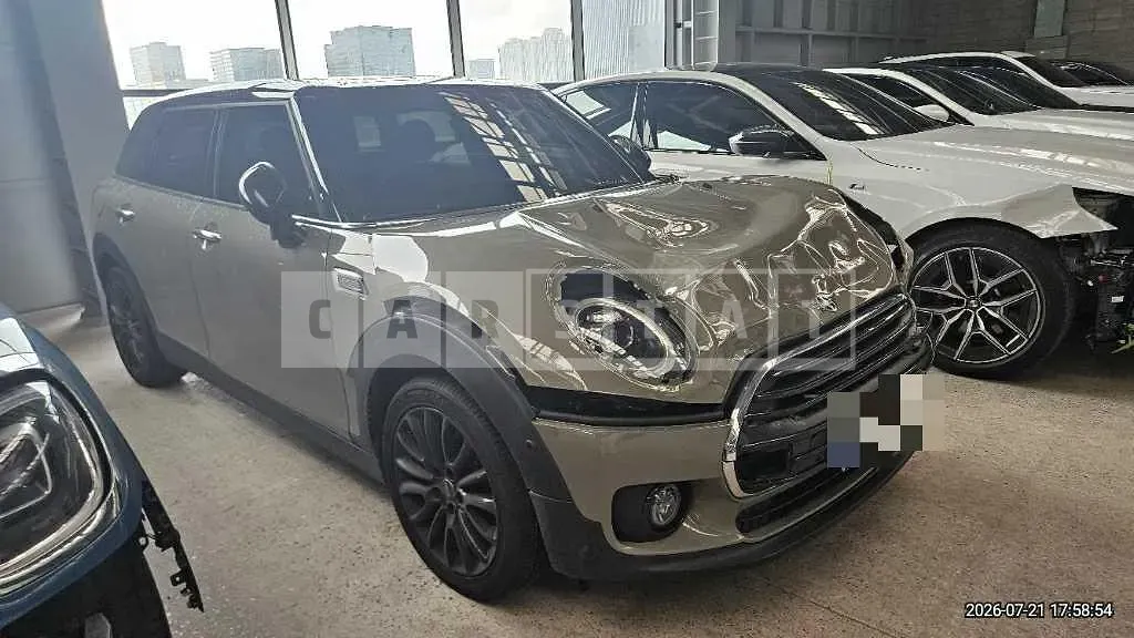 Photo 2 of 51: 2020 MINI Cooper Clubman — Korean insurance auction