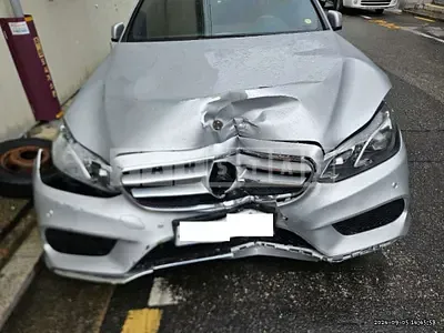 Photo 1 of 10: 2015 Mercedes-Benz E350 BlueTec 4Matic — Korean insurance auction